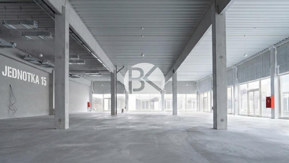 PRENAJOM | Flexibilné komerčné priestory
