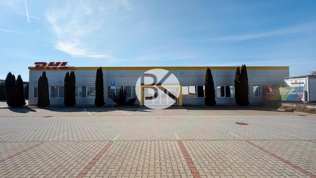 Moderná kancelárska budova | 1 065 m² | Parkovanie