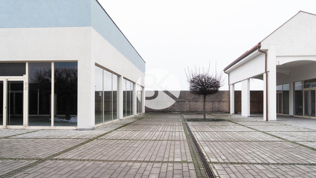 PRENÁJOM | Jednotka 27