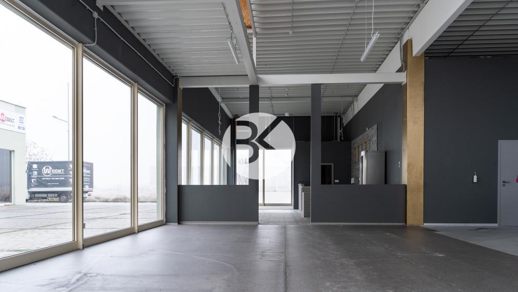 PRENÁJOM | Jednotka 25