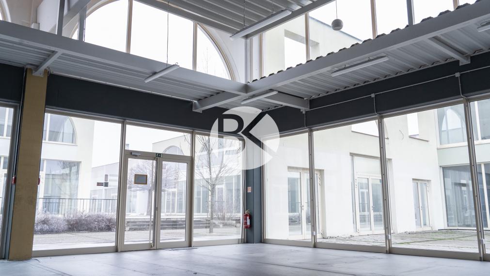 PRENÁJOM | Jednotka 25