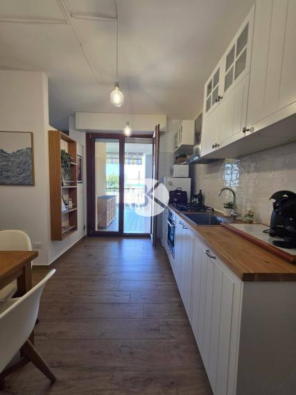 Apartmán s výhľadom na more – BARI, Taliansko