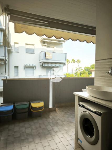 2-izbový apartmán po kompletnej rekonštrukcii s výhľadom na more – BARI, Taliansko