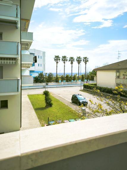 2-izbový apartmán po kompletnej rekonštrukcii s výhľadom na more – BARI, Taliansko